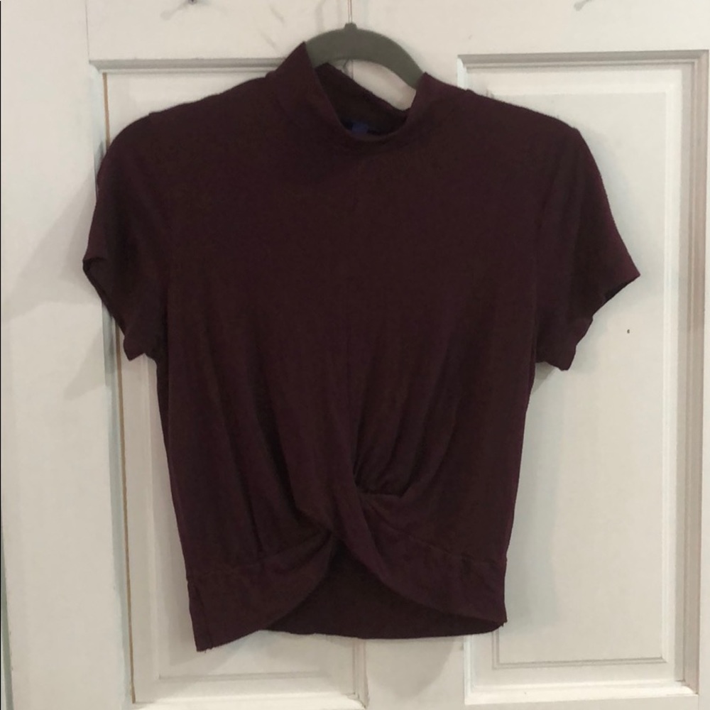 mock neck twist neck cropped tee